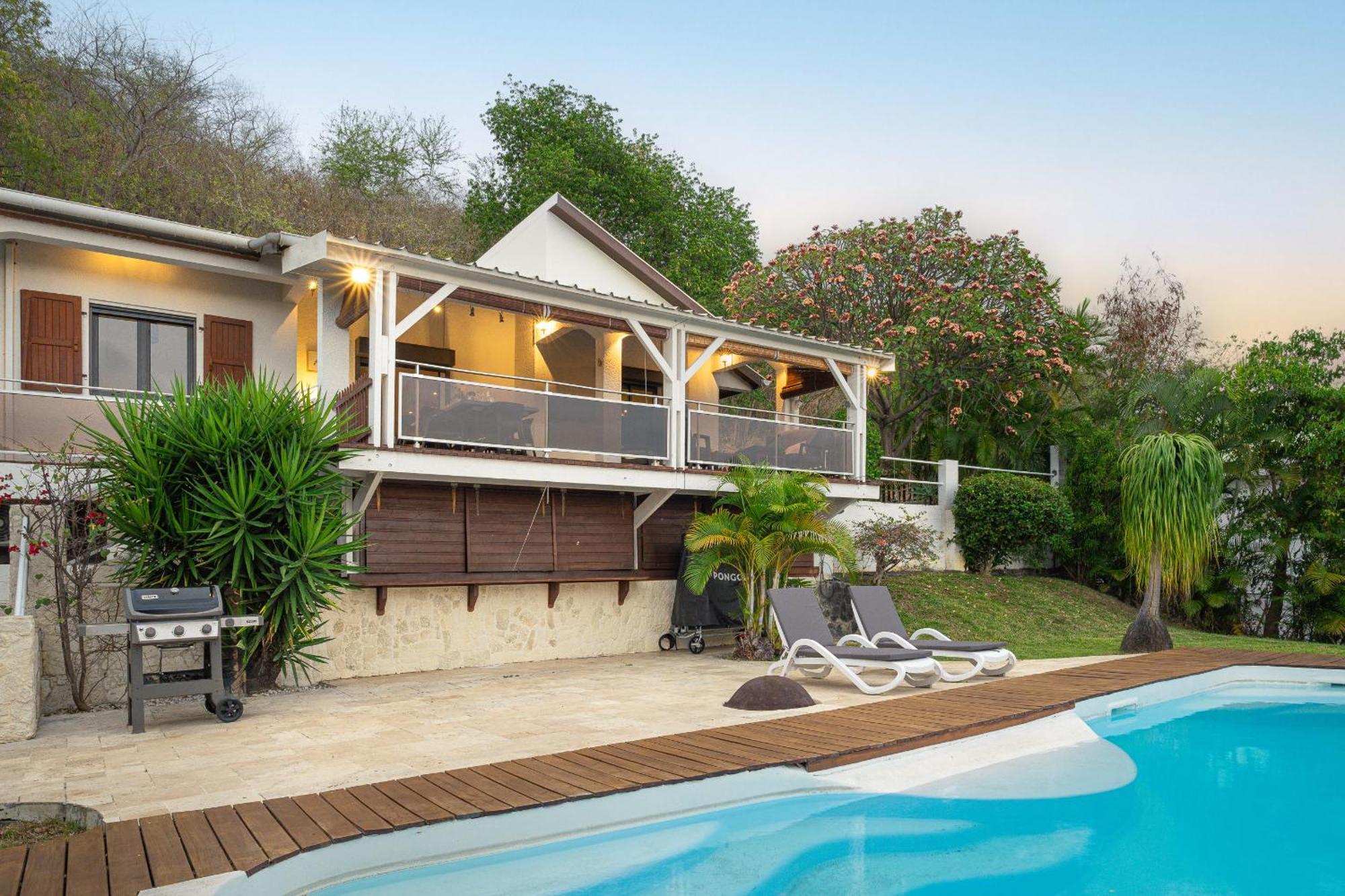 Villa Oasis La Possession Exteriör bild